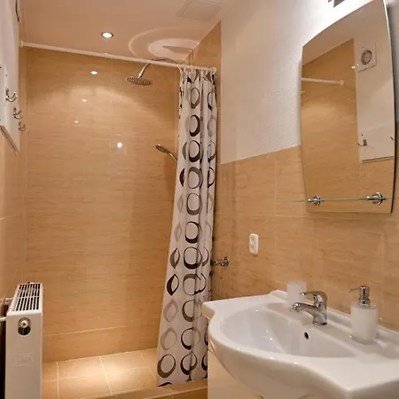 Z Aneksem Kuchennym *