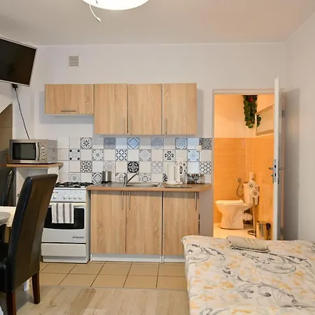 Z Aneksem Kuchennym *